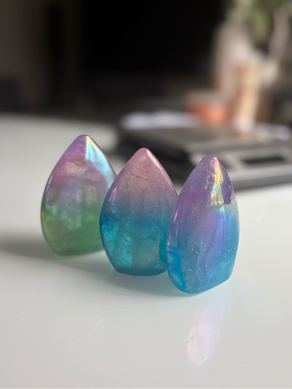 Angel Aura Quartz Freeform - Picture 9 of 12